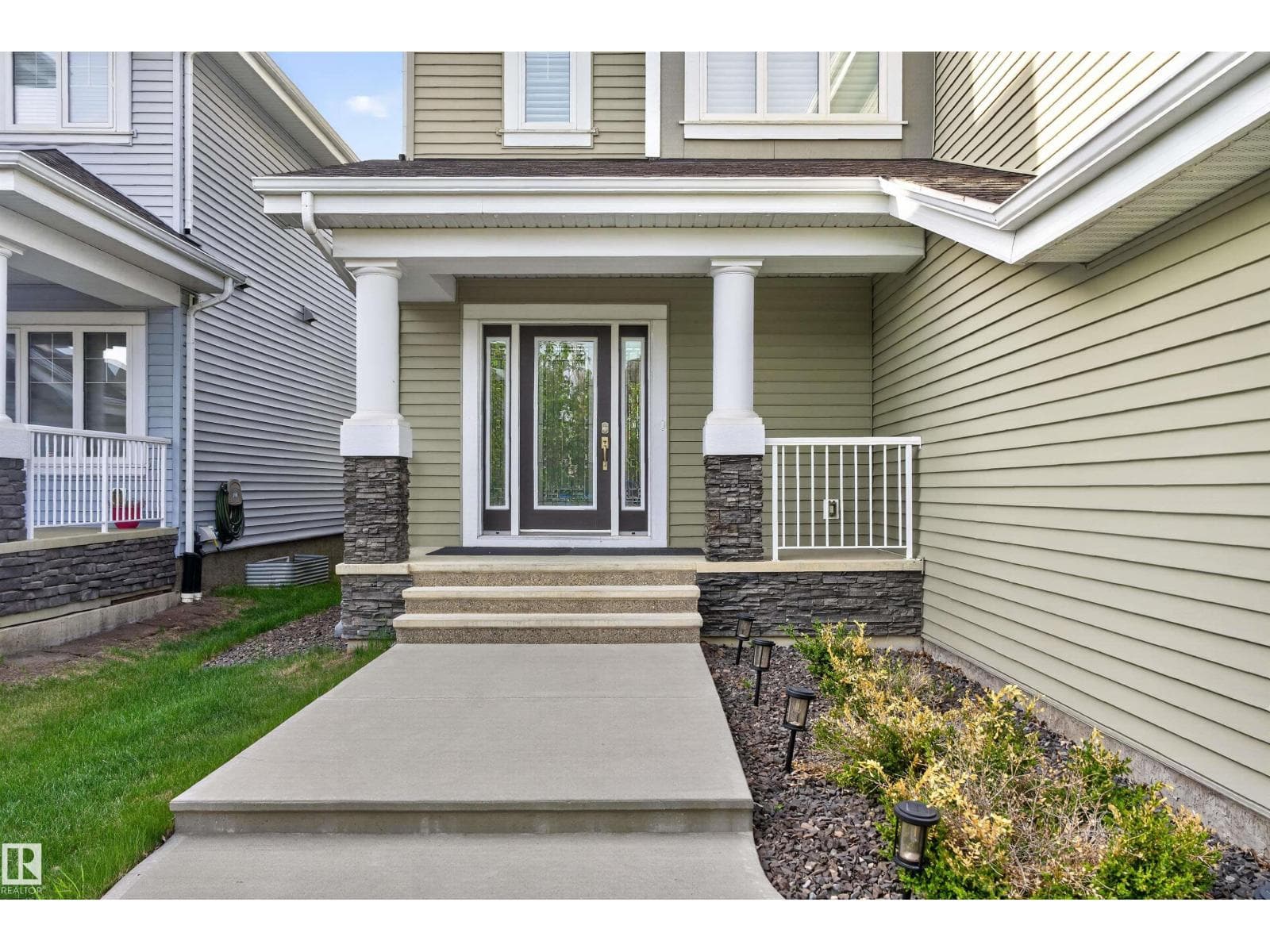 9012 24 AV SW — photo 4