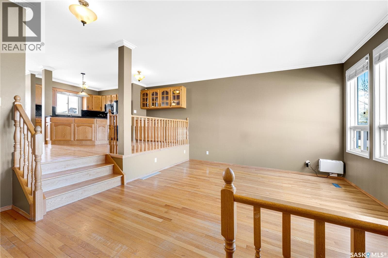 6 107 Rever ROAD — photo 2