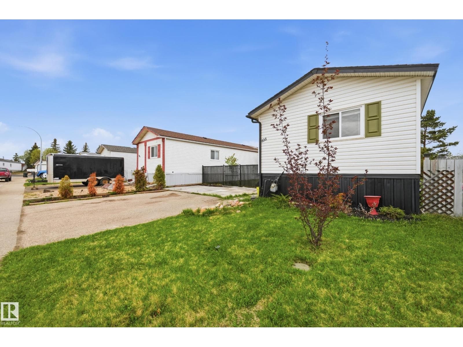 106 SPRINGFIELD CR — photo 2