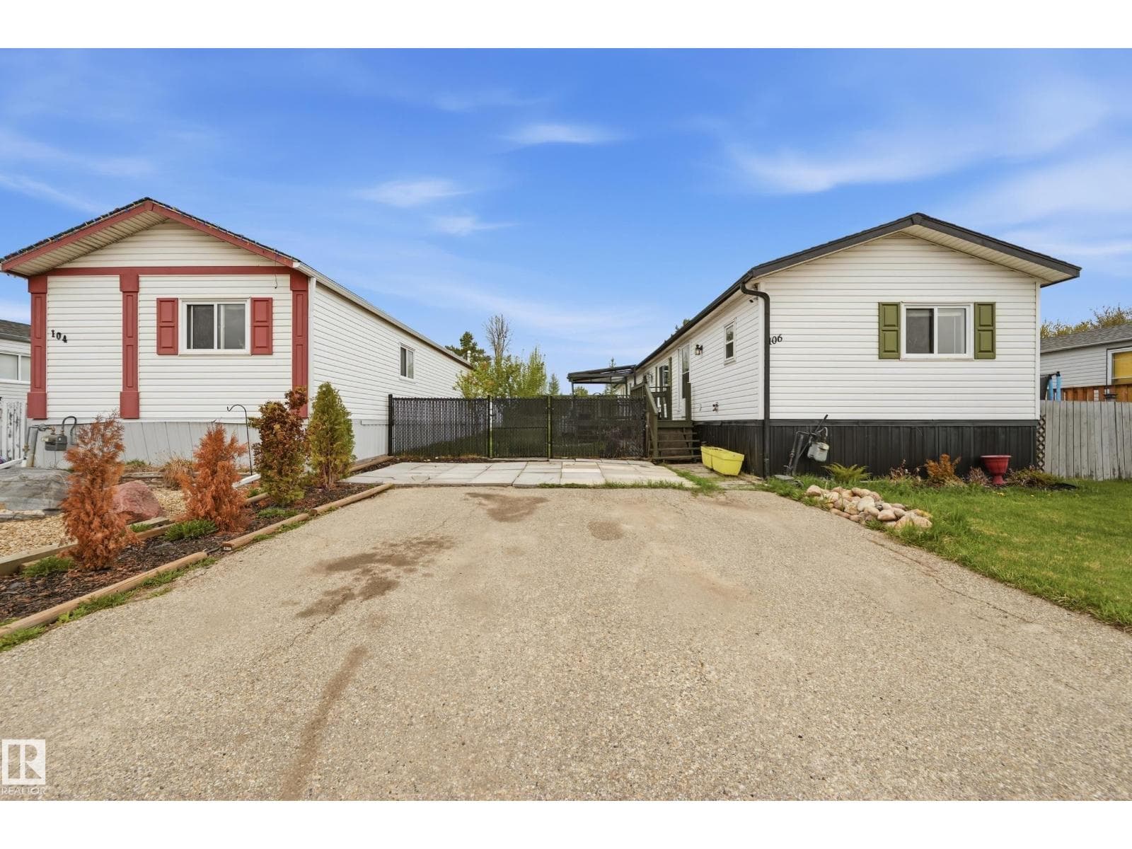106 SPRINGFIELD CR — photo 3