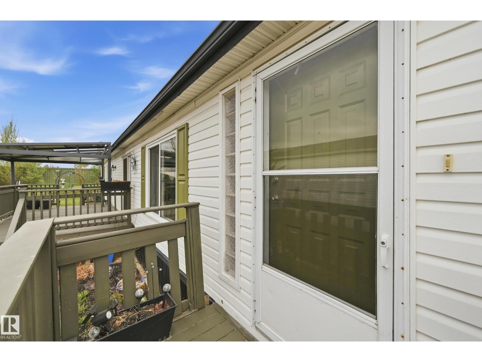 106 SPRINGFIELD CR — photo 4