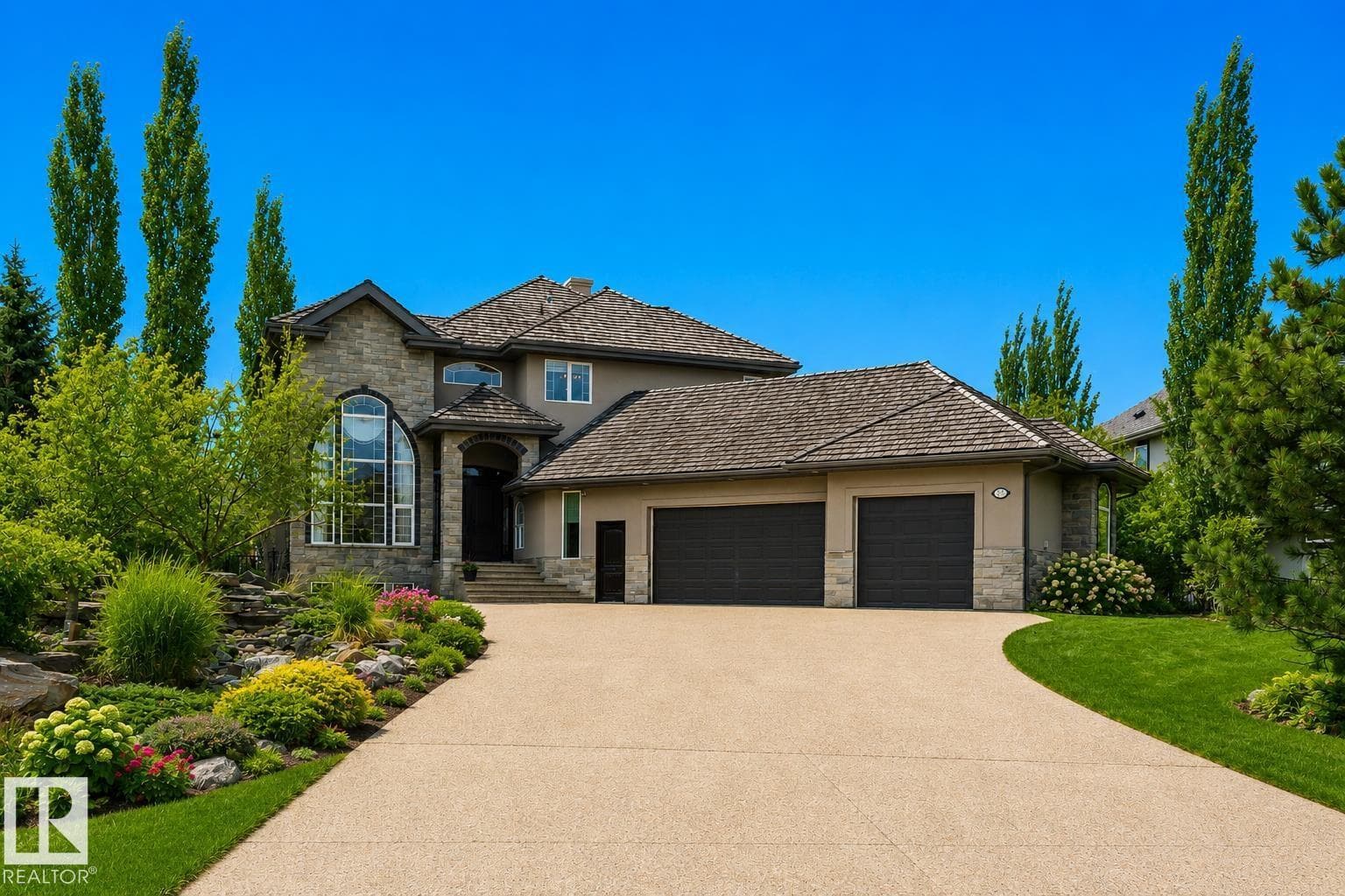 58 Riverstone CL — photo 2
