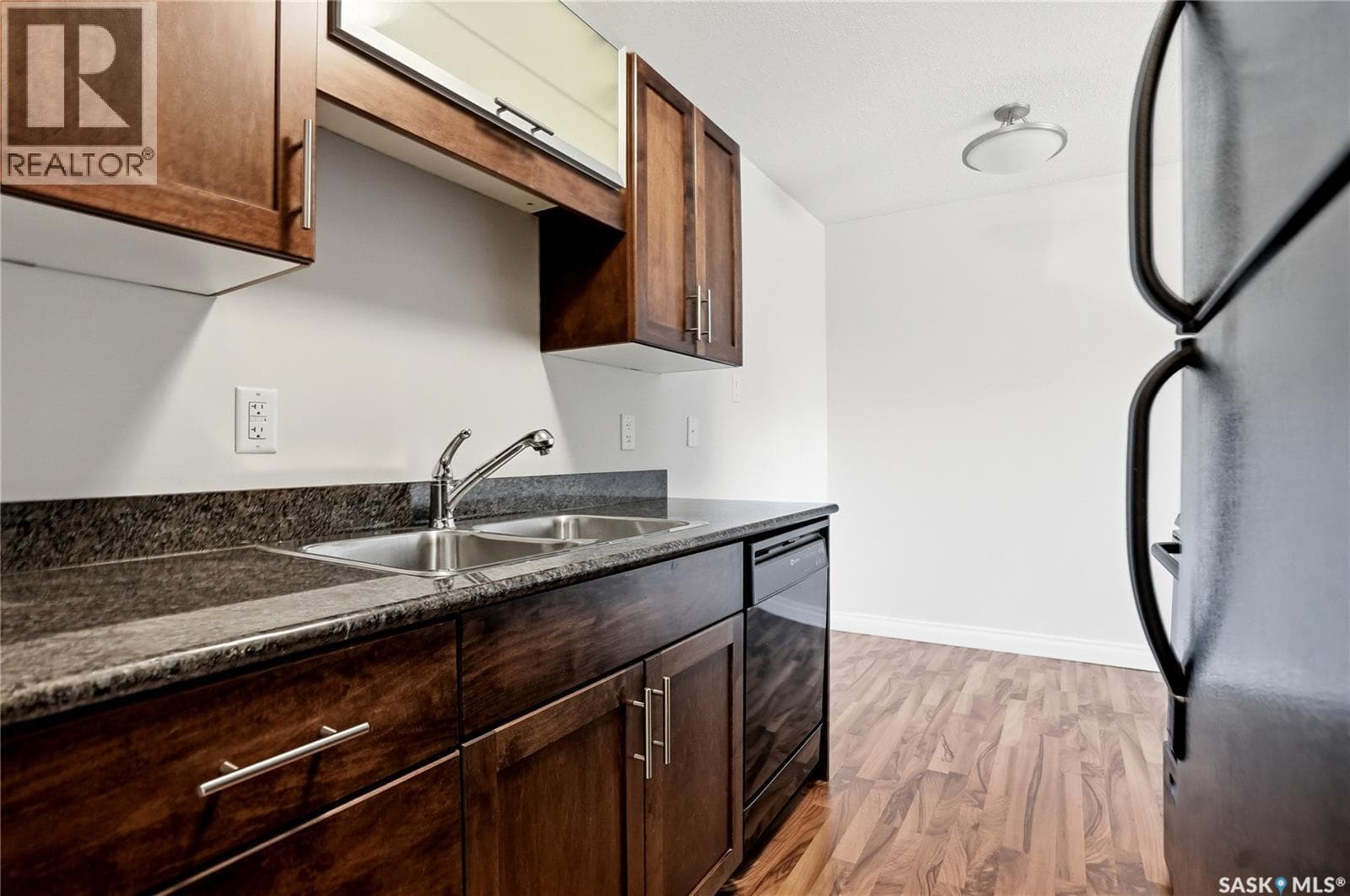 3 115 Acadia DRIVE — photo 5