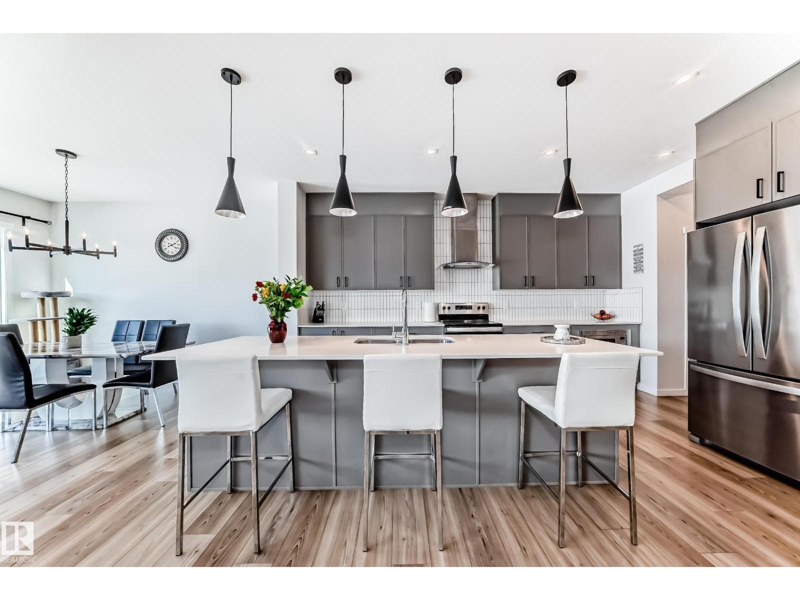 17608 49 ST NW