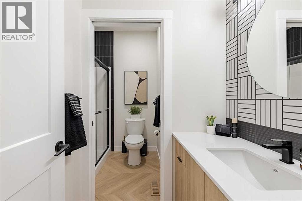 190 Rosemary Gardens SE — photo 4