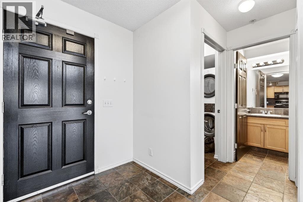 314, 3650 Marda Link SW — photo 4