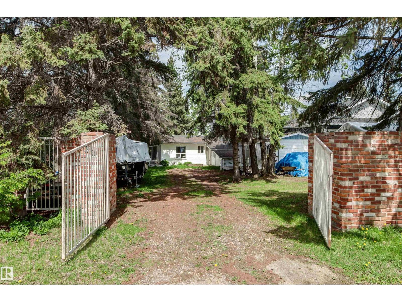 32 Marine Drive — photo 5