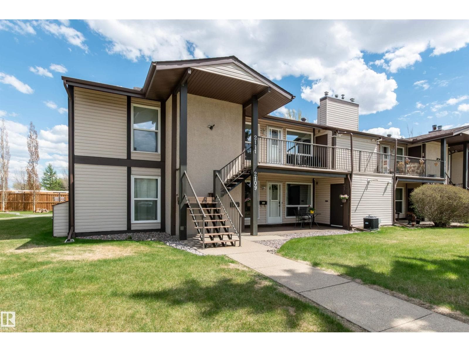 2109 Saddleback RD NW NW