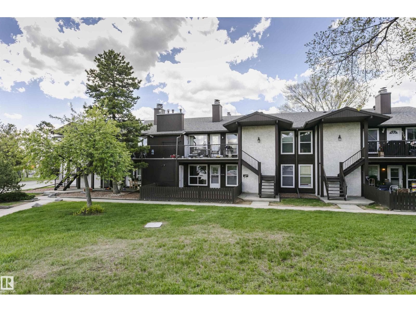 9221 172 ST NW — photo 3
