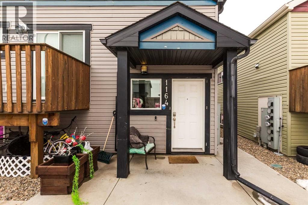 1164 Keystone Road W — photo 2