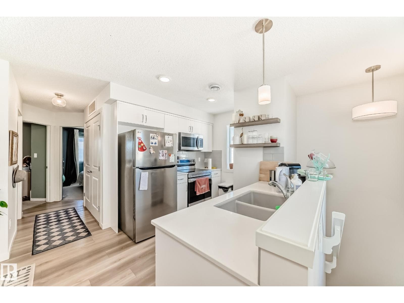 #83 1203 163 ST SW — photo 3