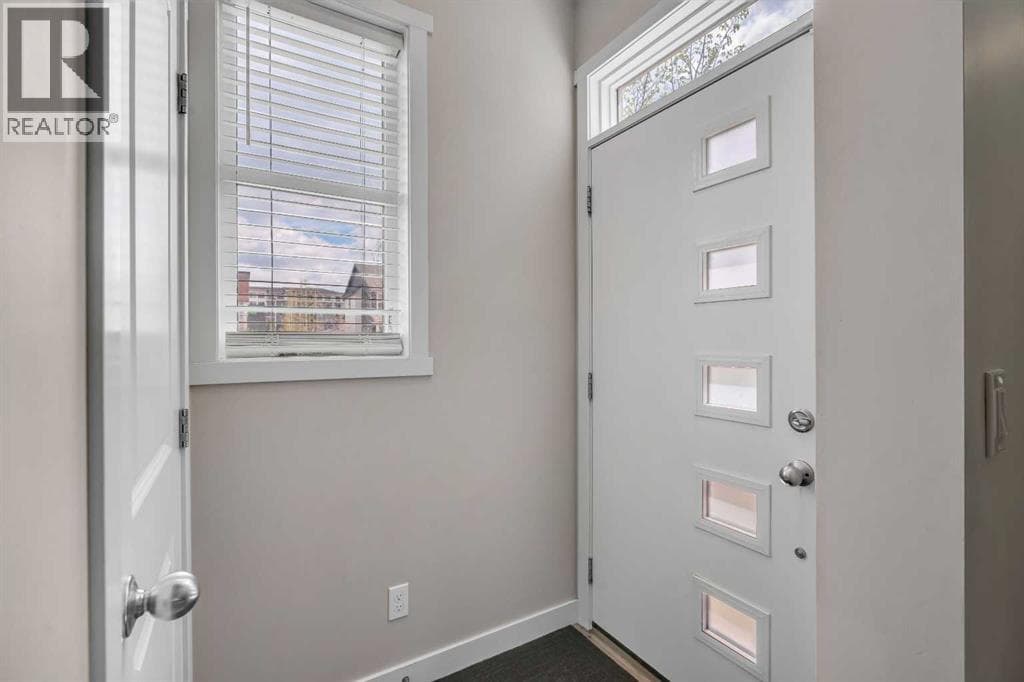 76 Carrington Boulevard NW — photo 4