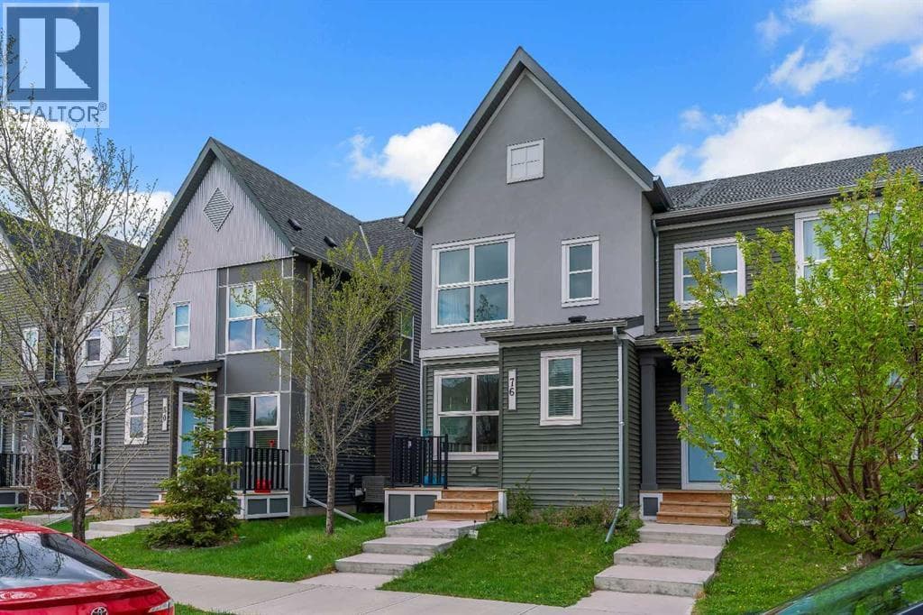 76 Carrington Boulevard NW — photo 3