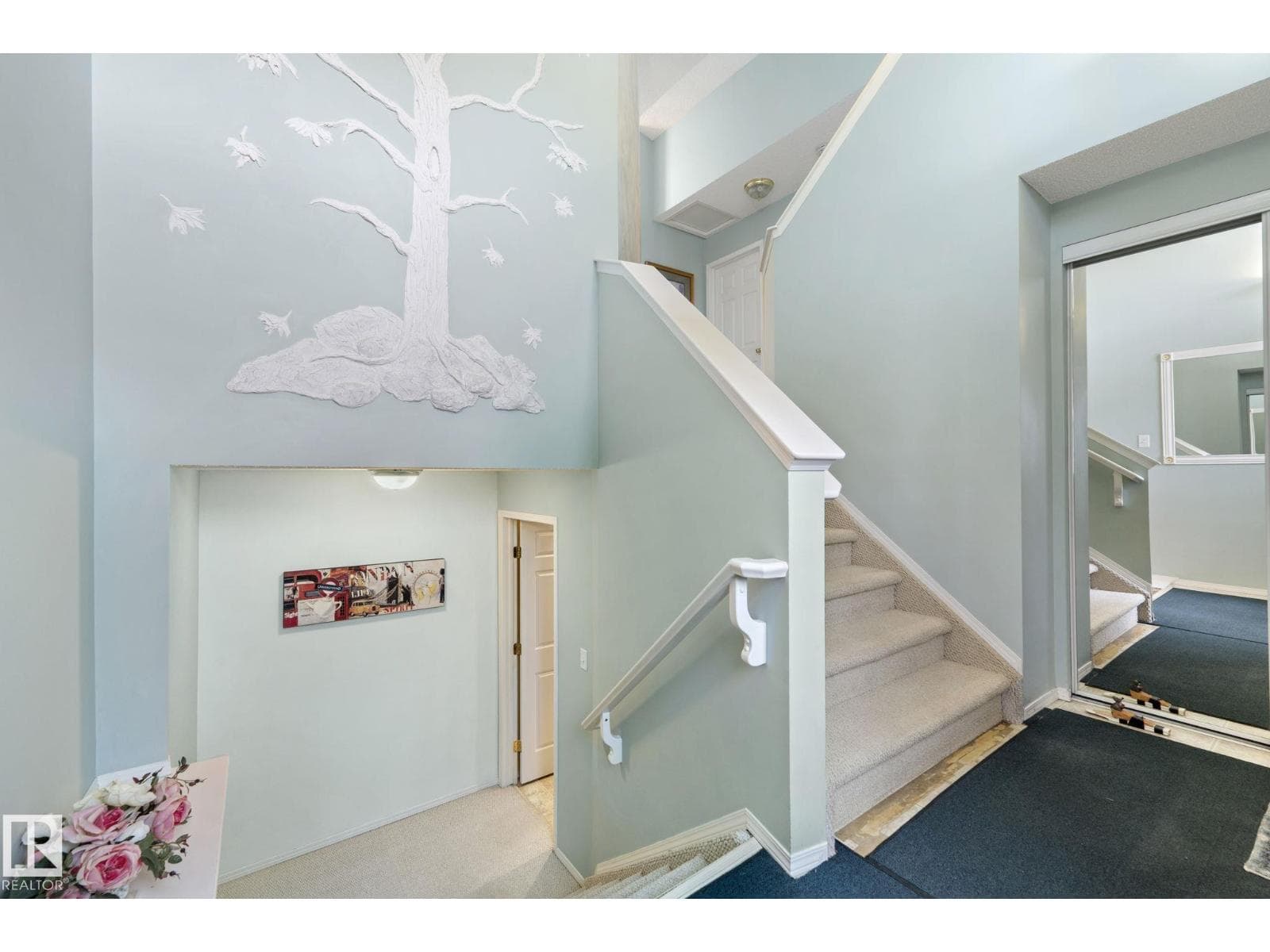 9315 162 AV NW — photo 4