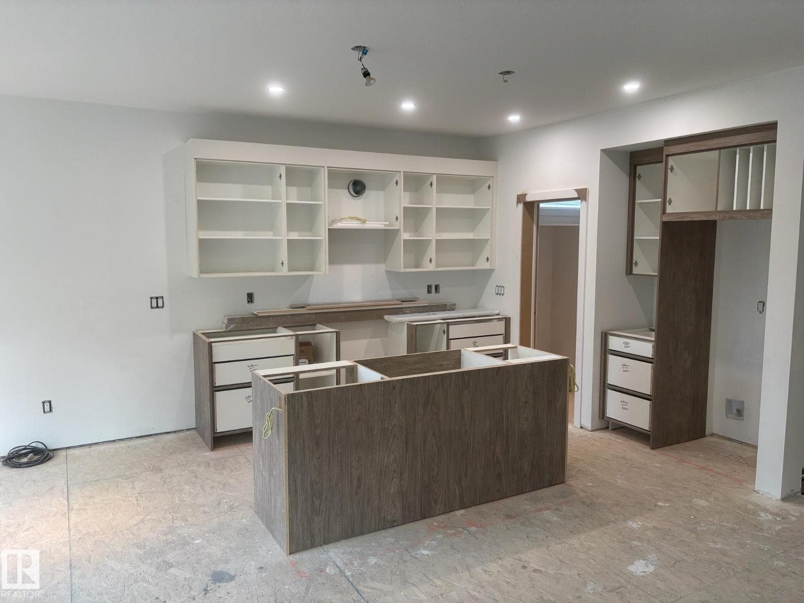 30 ELSINORE PL NW — photo 2