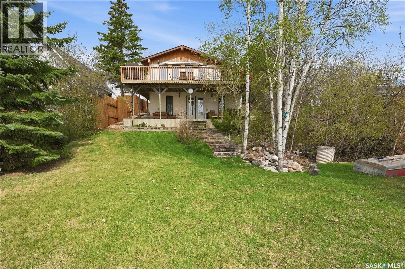 24 Lake AVENUE — photo 2