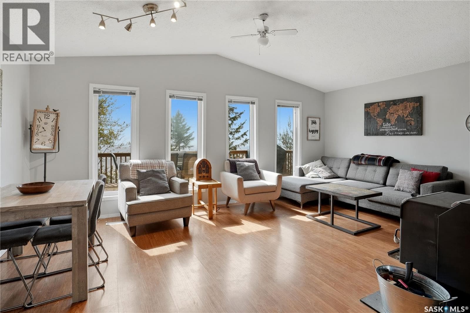 24 Lake AVENUE — photo 5