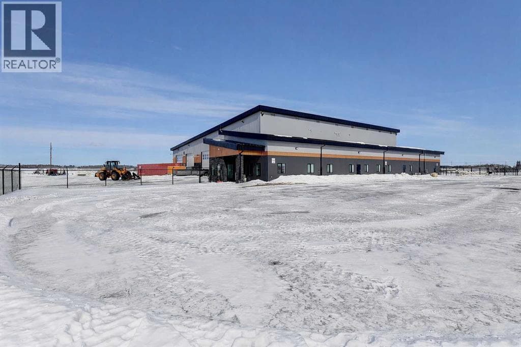 61027 Highway 672 — photo 3