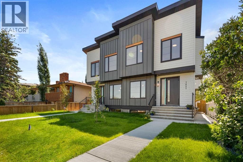 7929 47 Avenue NW — photo 3