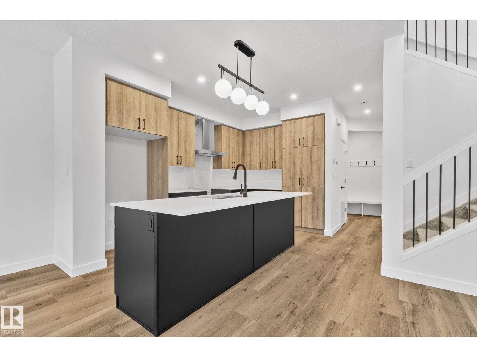 114 Royal Street — photo 5
