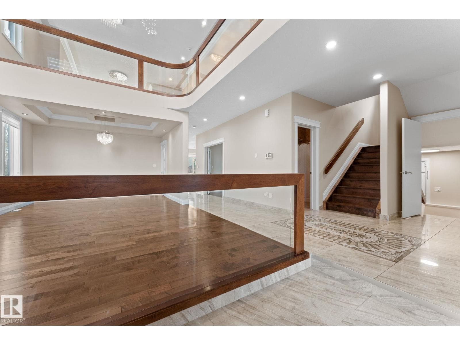 16543 132 ST NW — photo 4