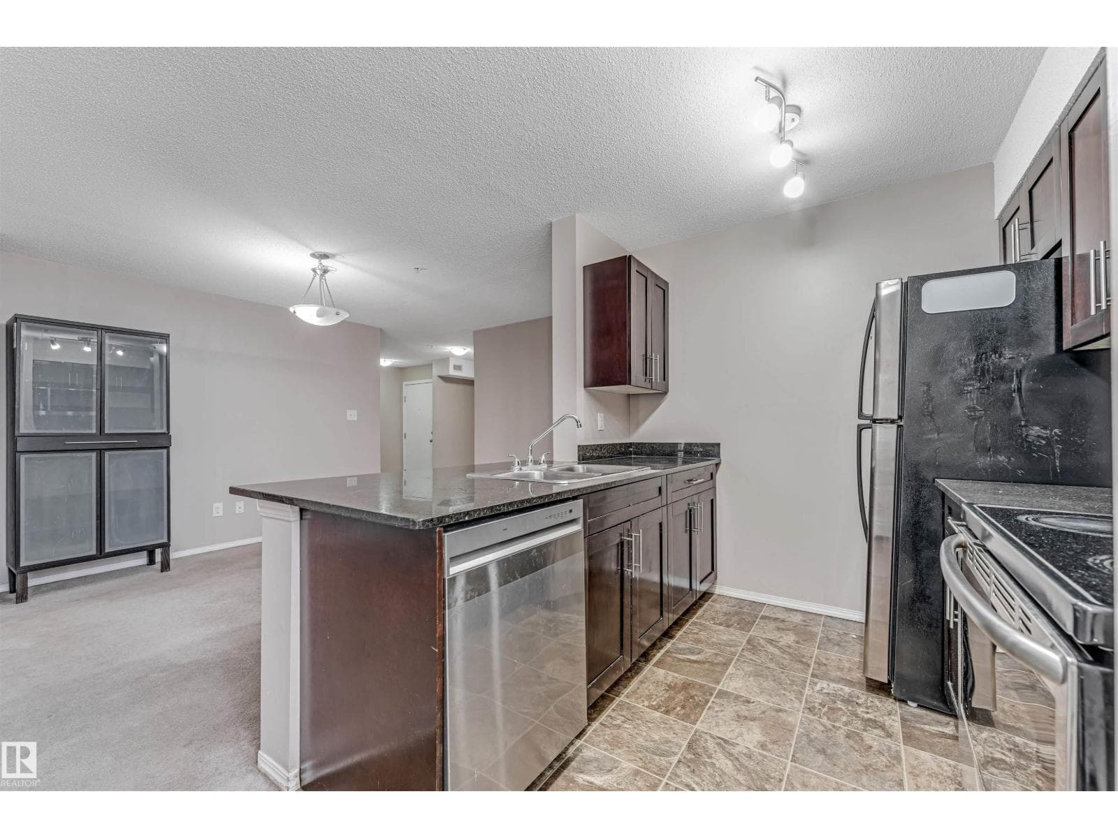 #118 11803 22 Ave SW — photo 4