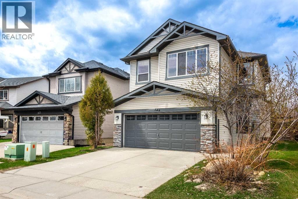 149 Royal Birch Crescent NW