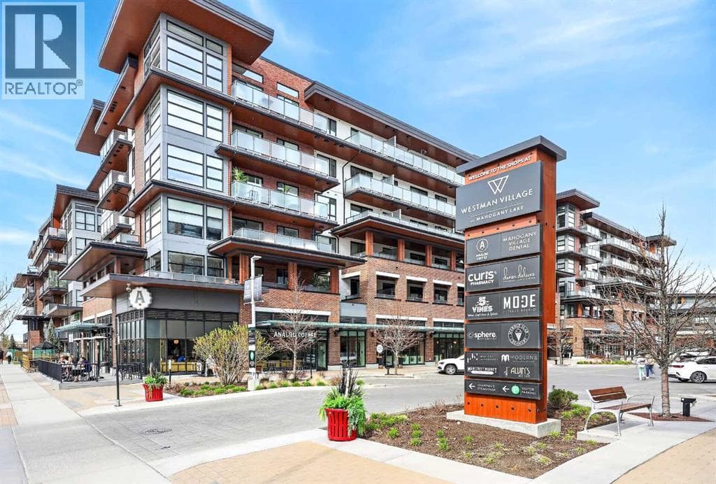 203, 122 Mahogany Centre SE