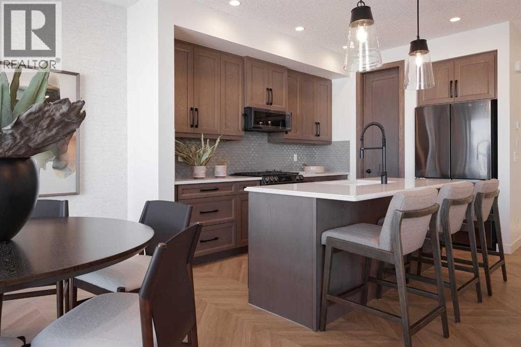 58 Raven Point SE — photo 4