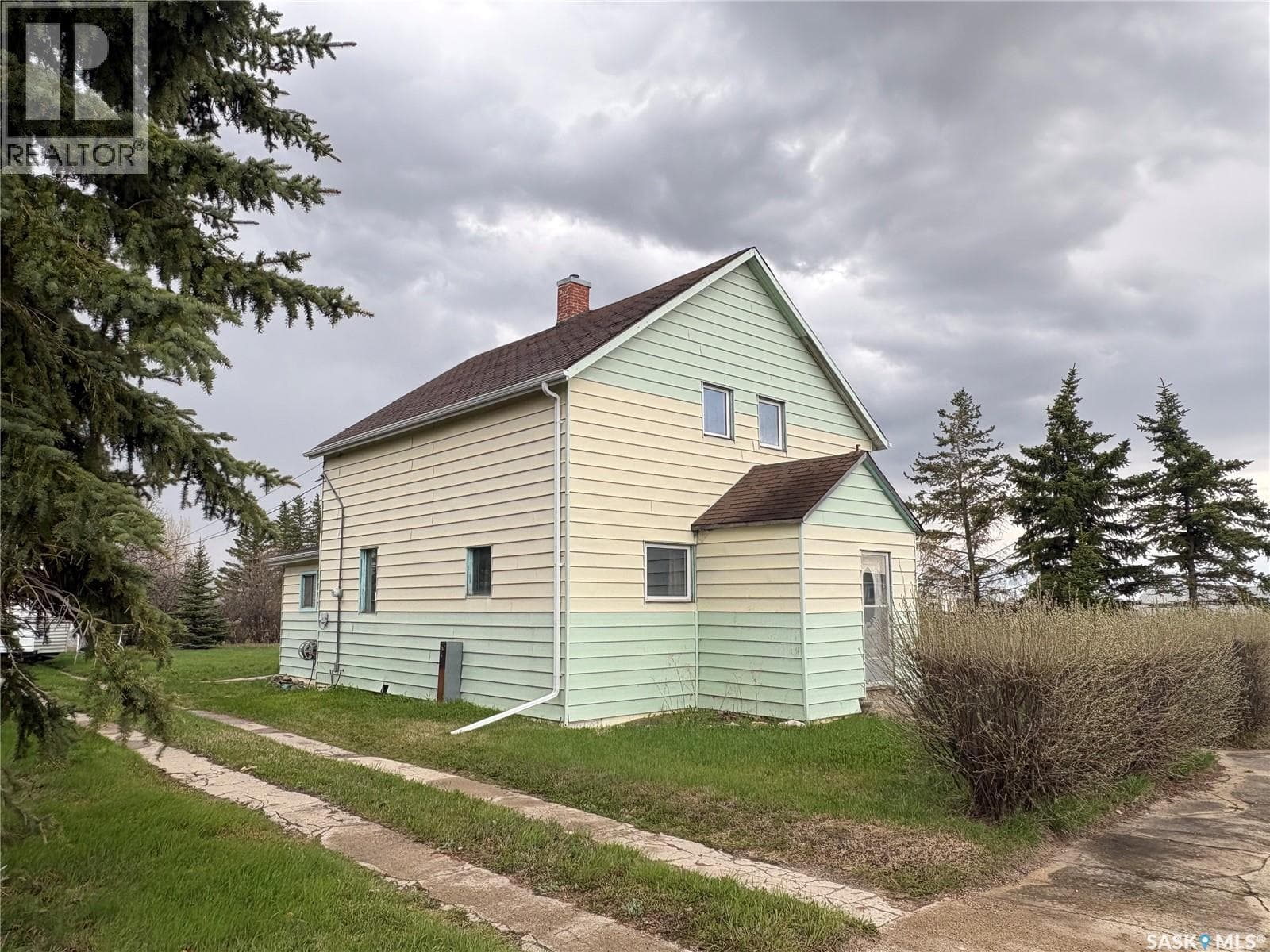 102- 104 2nd AVENUE