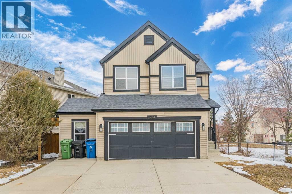 223 Copperfield Green — photo 2