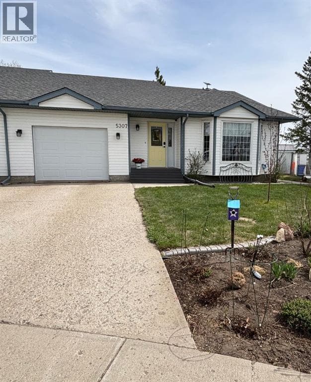 5307 40A Street — photo 2