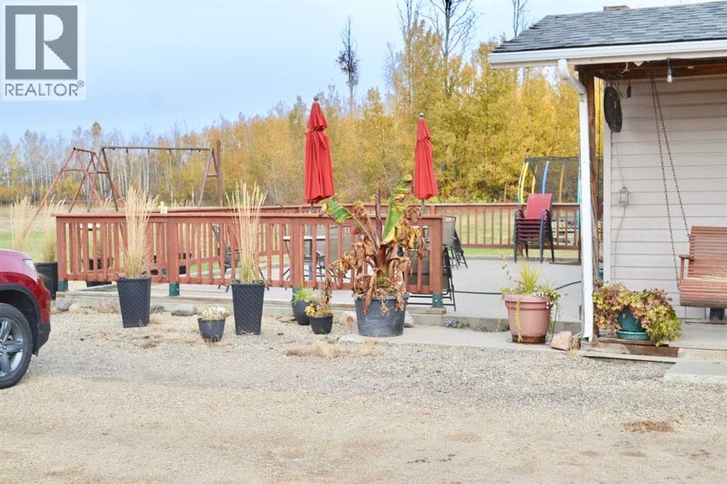 255070 Highway 49 Birch Hills County — photo 2