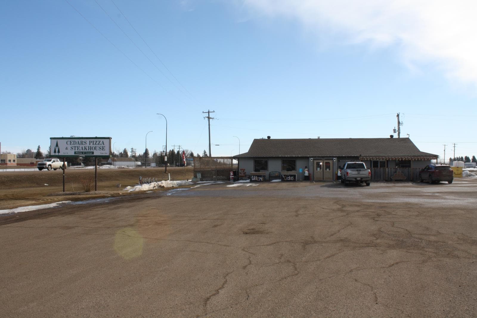 4203  53 St