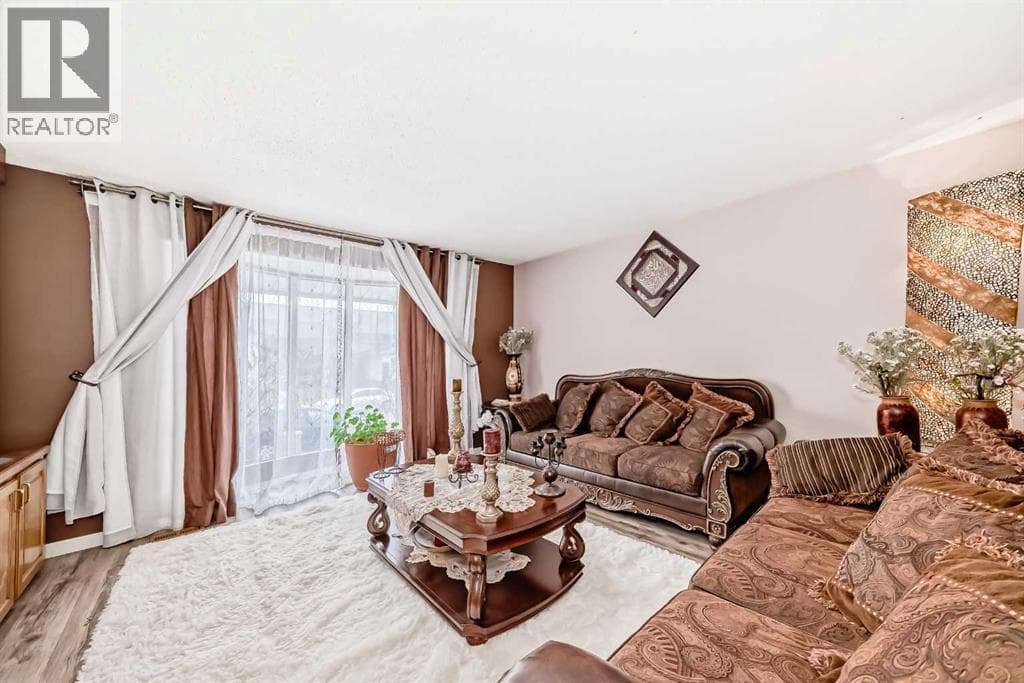 5411 Temple Road NE — photo 5