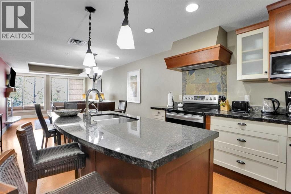 210, 187 Kananaskis Way