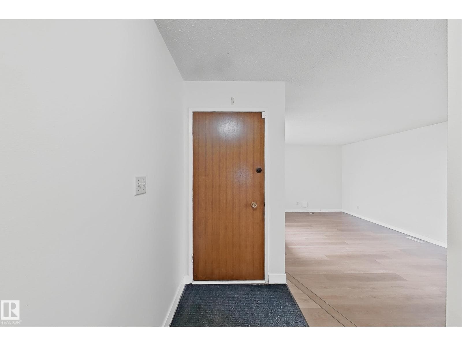 1731 51 ST NW — photo 5