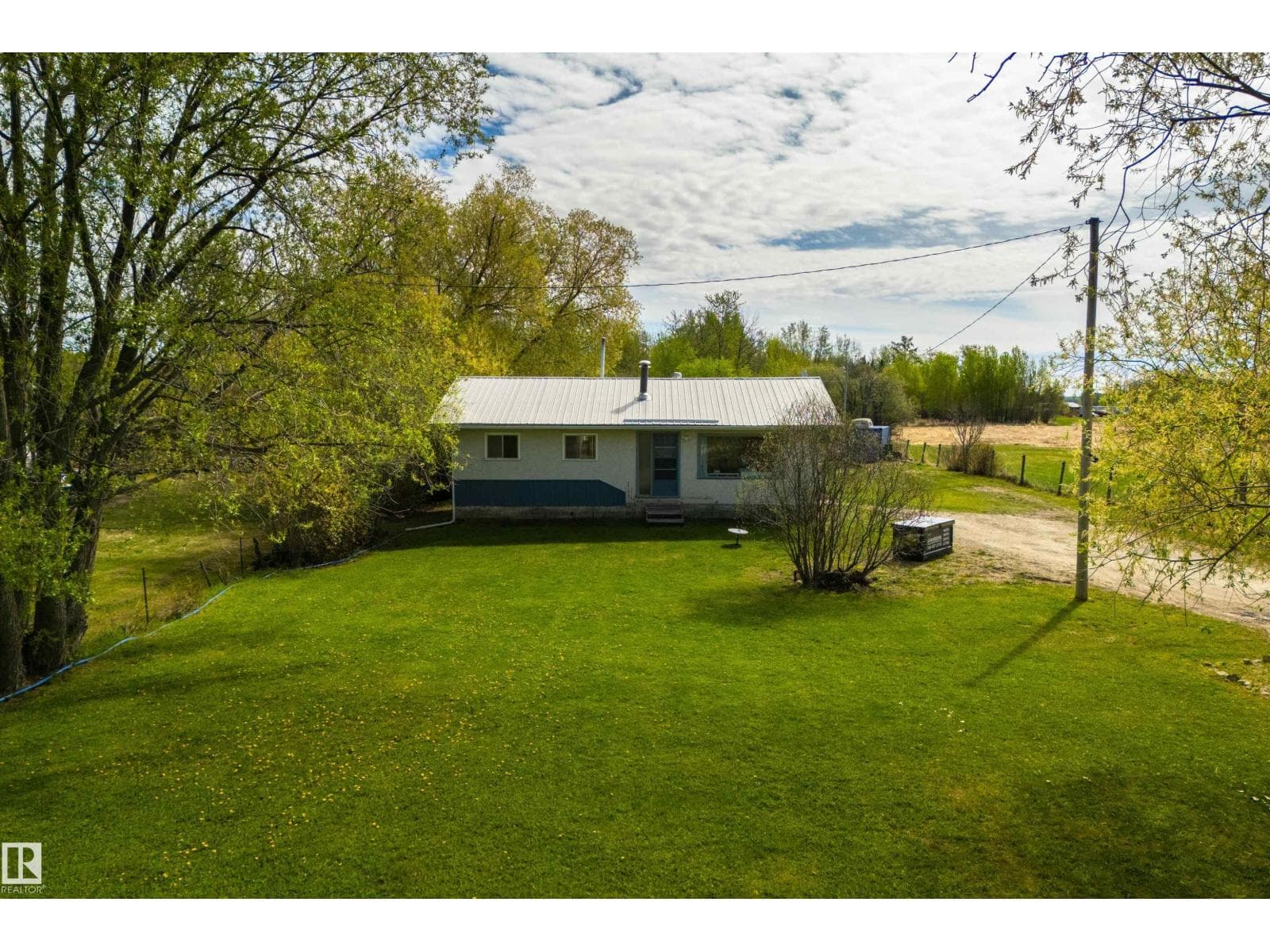 53031 RGE ROAD 43 — photo 2