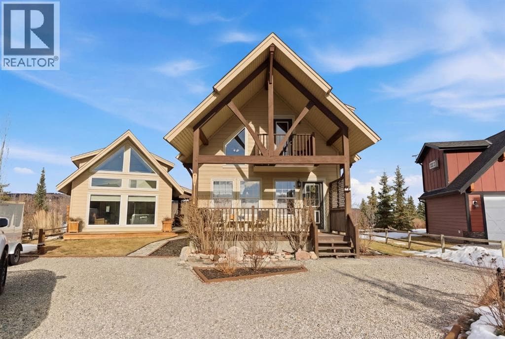 212 Cottageclub Crescent