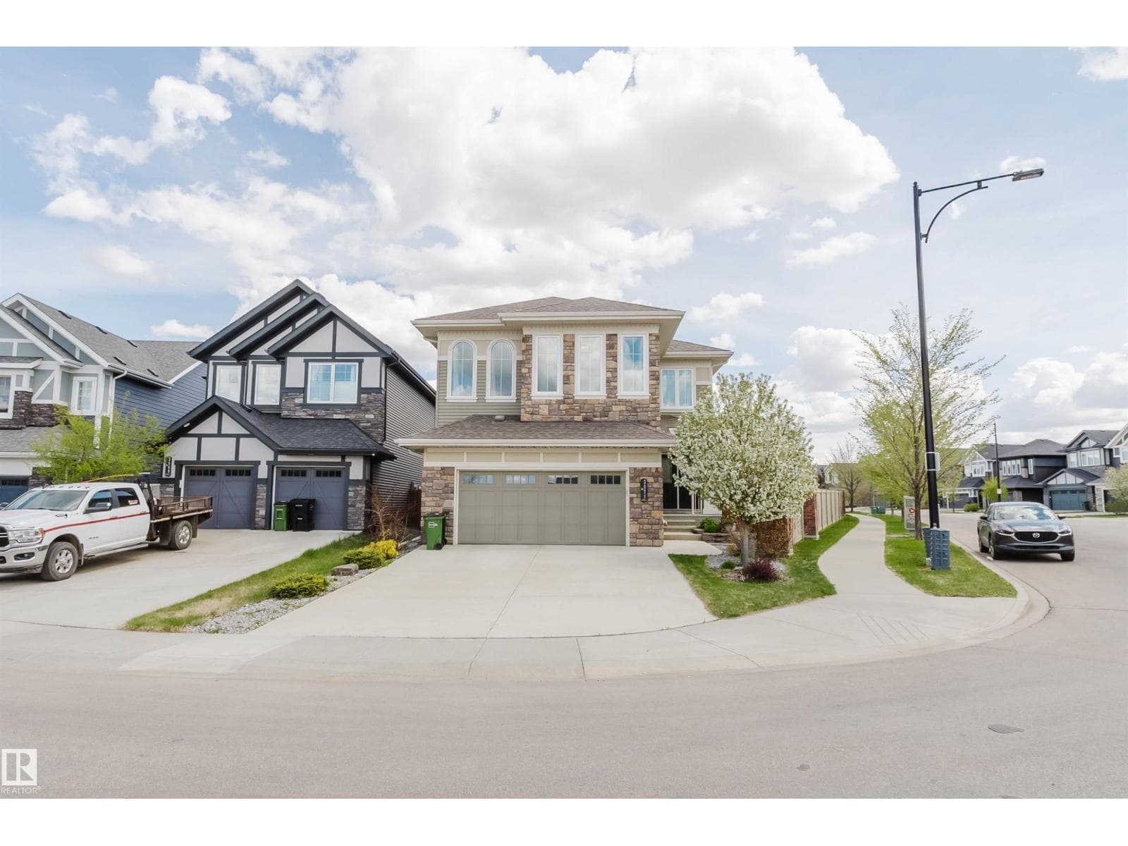 3571 KESWICK BV SW