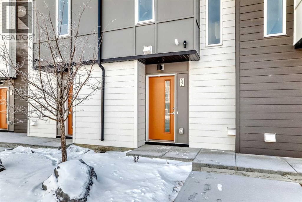 57 Skyview Ranch Avenue NE — photo 2