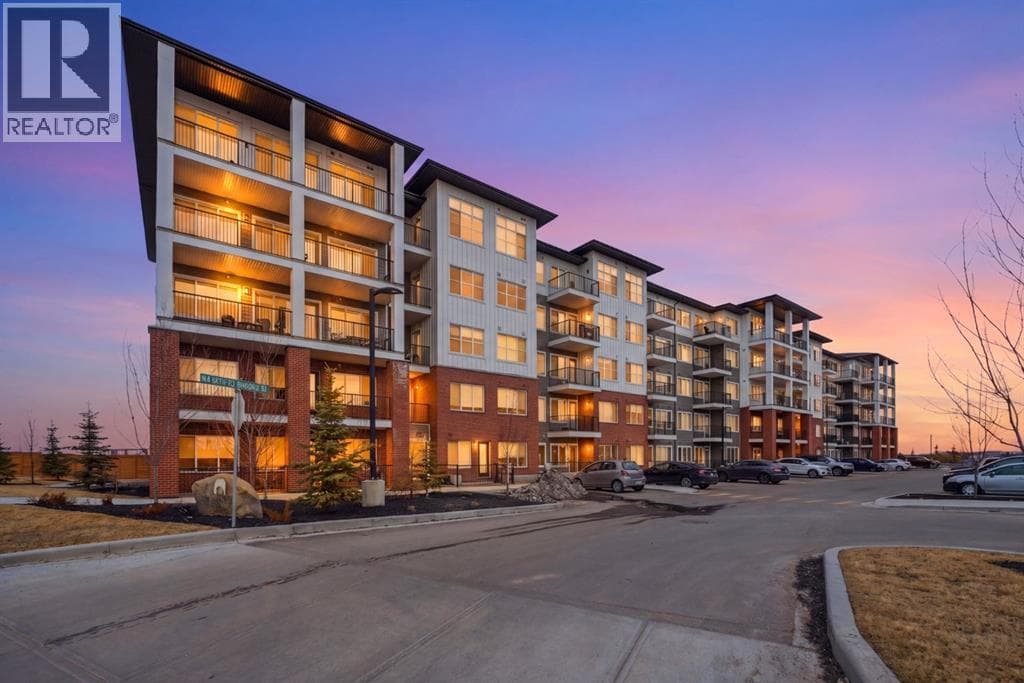 2304, 44 Skyview Parkway