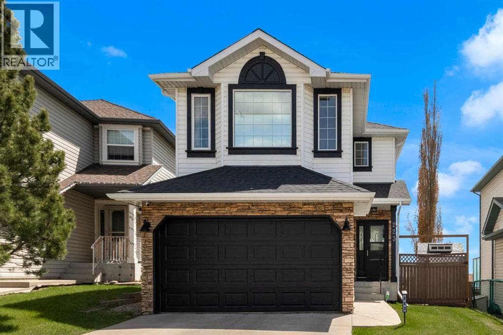 223 Arbour Stone Rise NW