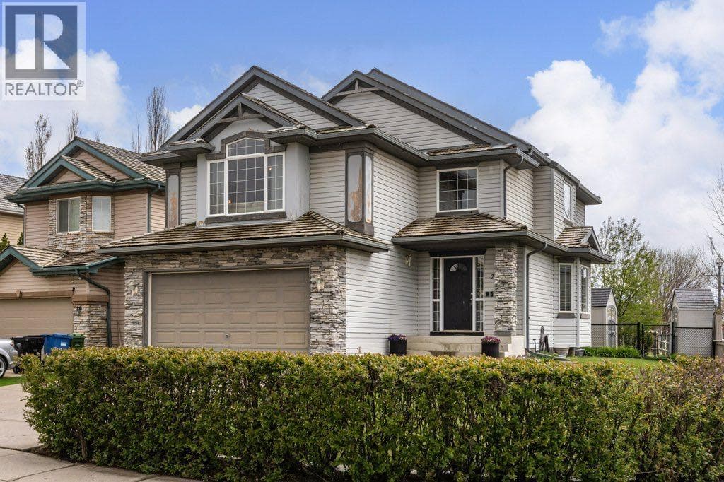 2 Springbank Crescent SW — photo 2