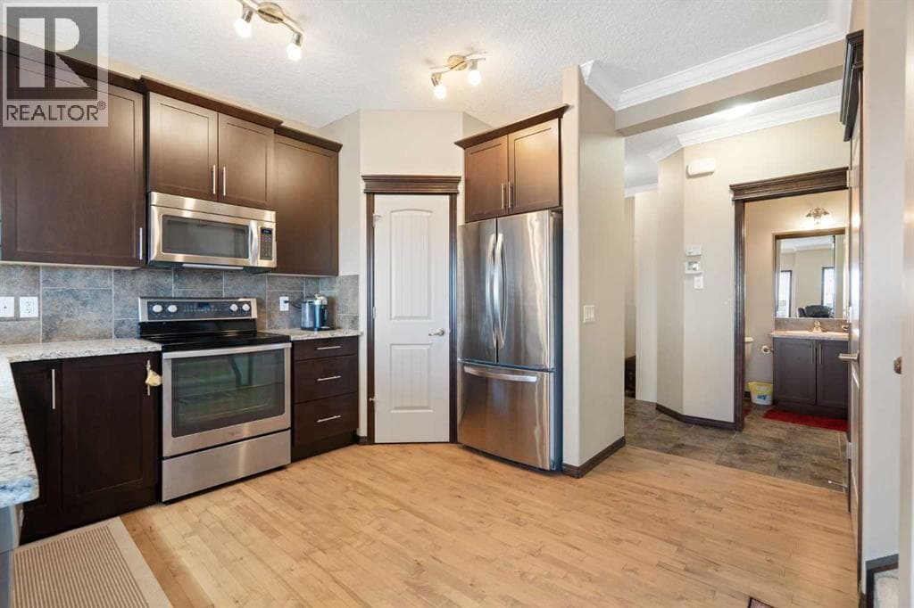 196 Nolanfield Way NW — photo 5