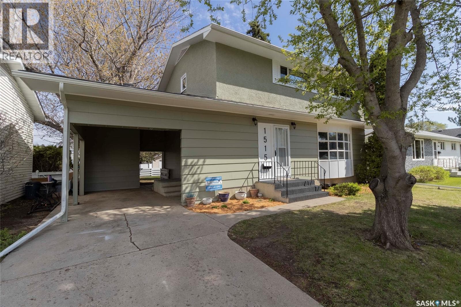 1515 Hilliard STREET E — photo 2