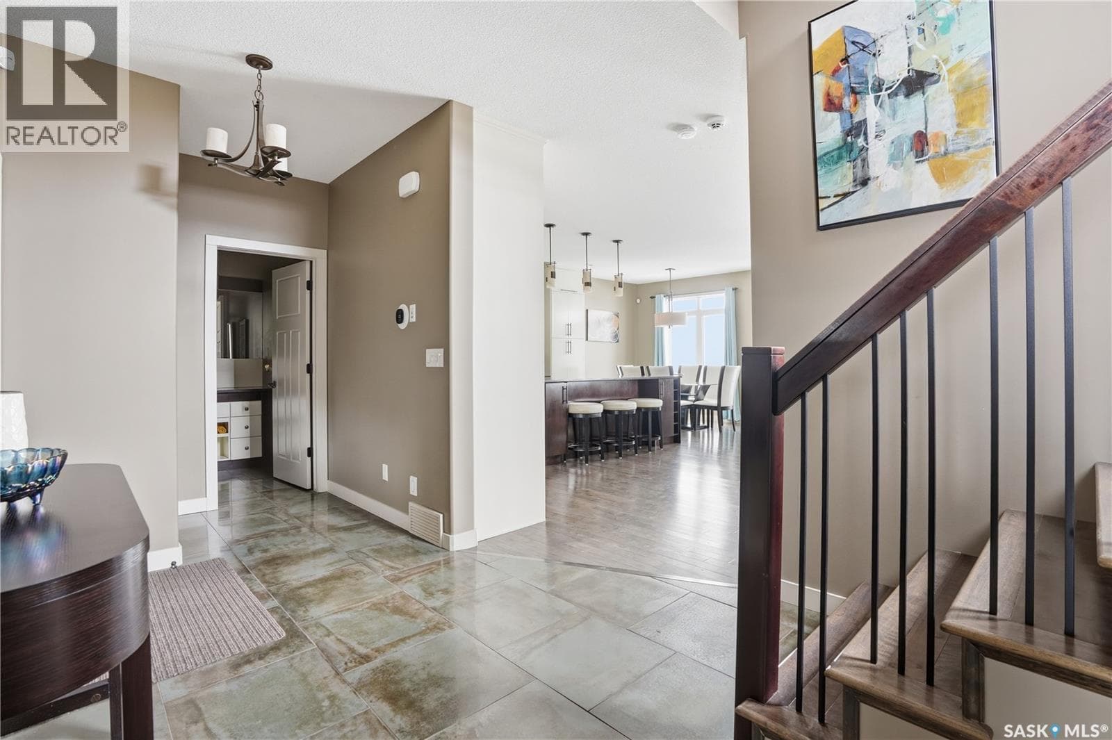 1532 Maple Hill CRESCENT N — photo 4