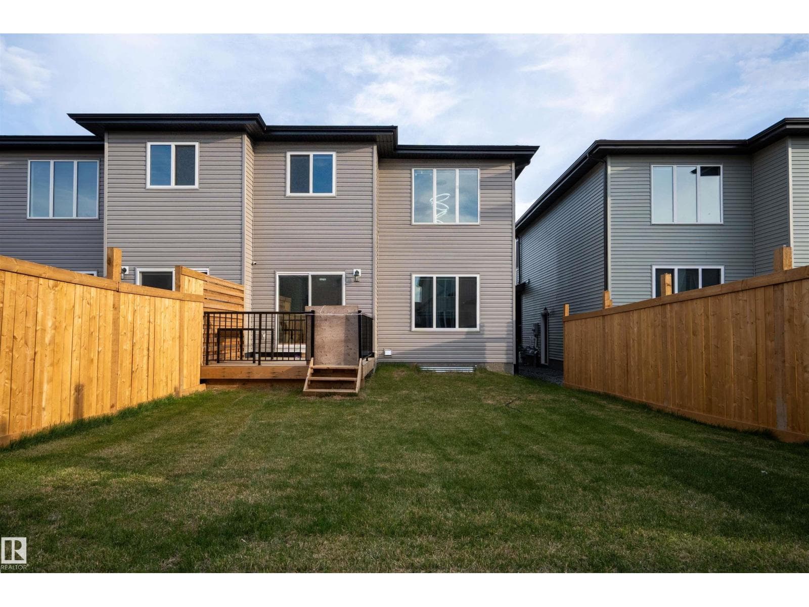 3620 41 Ave — photo 3