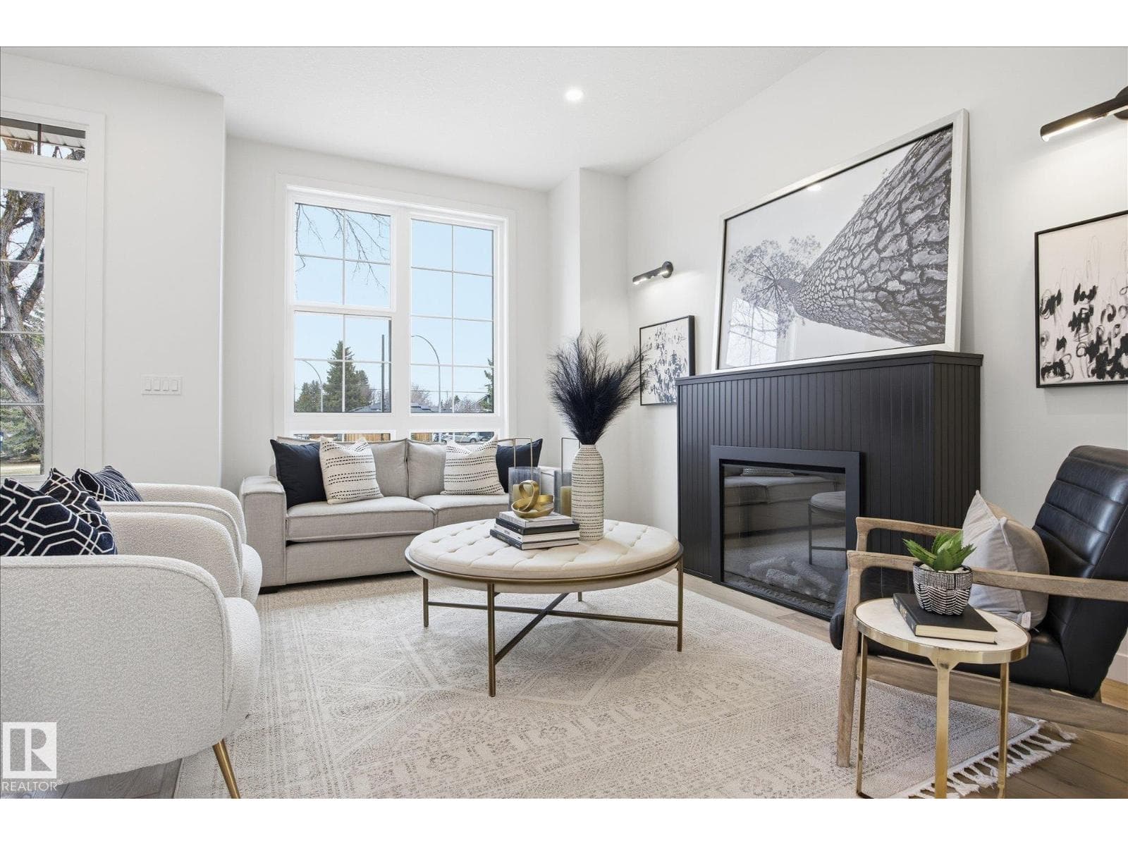 9703 68 AV NW — photo 5