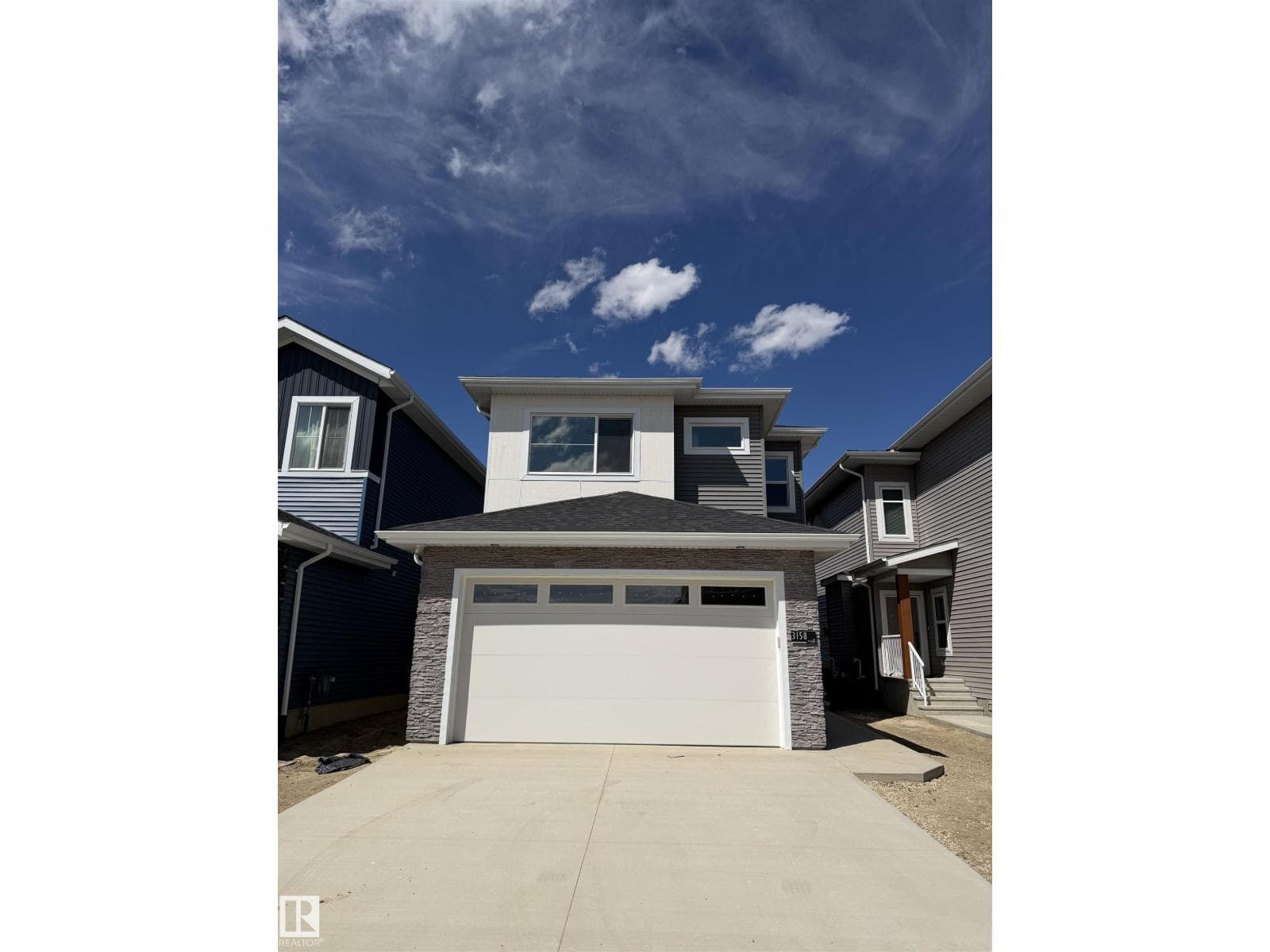 3158 magpie way NW